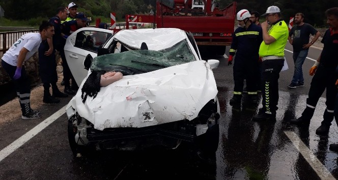 Bolu’da, dereye düşen otomobildeki 3 kişi hayatını kaybetti