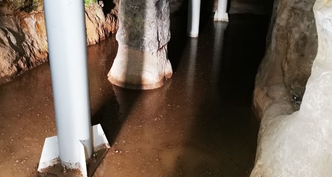 Kapadokya’da yeraltı şehrini su bastı