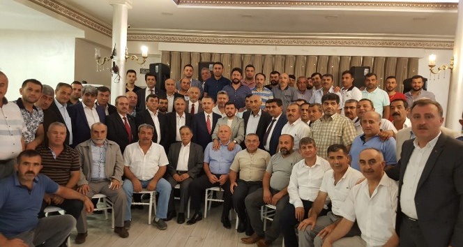Belediye Başkanı Arı, “Memleketimize hizmet yolunda gece gündüz demeden çalışacağız”