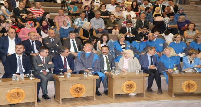 Kapadokya Üniversitesi’nde mezuniyet töreni yapıldı