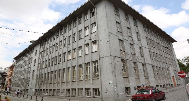 Büyükşehir sorunlu alanları çözüme kavuşturuyor