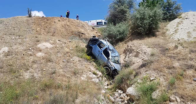 Nevşehir’de ticari araç şarampole yuvarlandı: 1&#039;i bebek 2 ölü, 4 yaralı