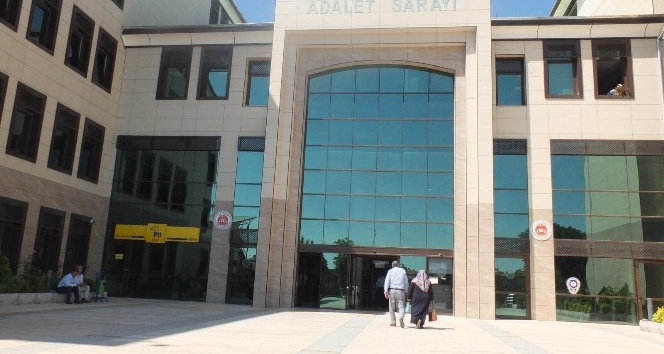 Nevşehir Adliyesi’ne Hollanda’dan gelen ve içinden toz çıkan zarf panik yaşattı