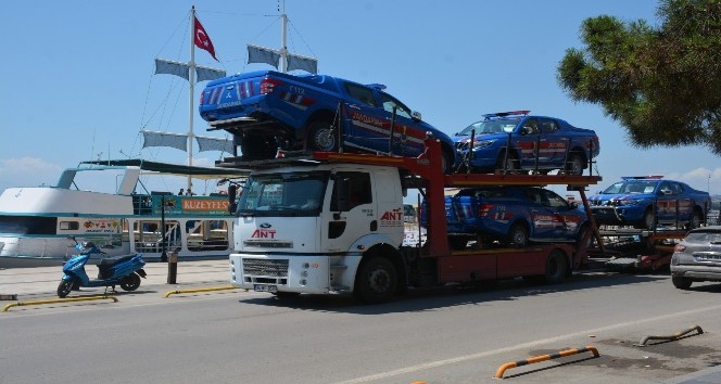 Sinop’ta jandarmaya 6 yeni araç