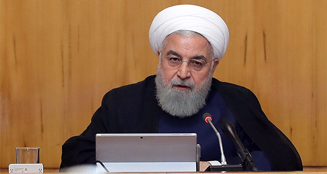 İran Cumhurbaşkanı Ruhani: &#039;Bilinçli sosyal mesafe uygulamasına geçeceğiz&#039;