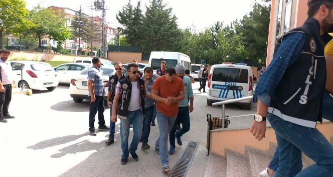 Amasya’da uyuşturucu operasyonuna 4 tutuklama