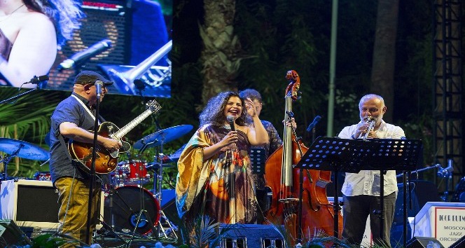 Caz festivalinde “Igor Butman ve Moskova Caz Orkestrası” sahne aldı