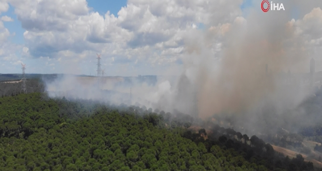 Hasdal Askeri Kışlası’ndaki yangın kontrol altına alındı