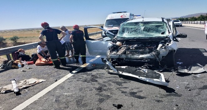 Aksaray’da trafik kazası: 3 yaralı