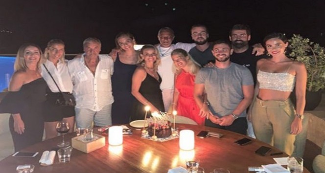Esra Erol ve eşi Ali Özbir’den çifte kutlama