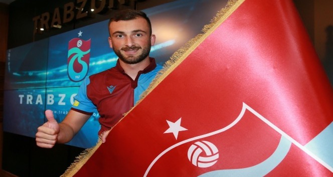 Nemanja Andusic, Trabzonspor’un 131 yabancısı oldu
