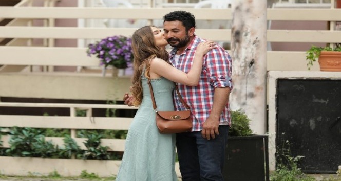 "Geçmiş Olsun" filmine İzmir’de özel gala