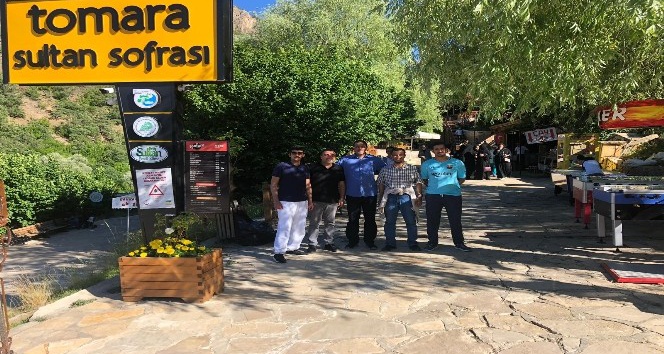 Arap turistler akın akın Tomara Şelalesine geliyor