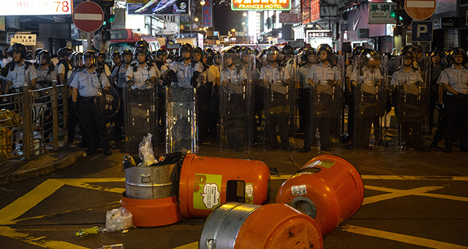 Hong Kong’da protestolara sebep olan yasa &#039;öldü&#039;