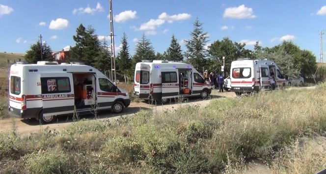 Kırıkkale’de trafik kazası: 2’si çocuk 6 yaralı