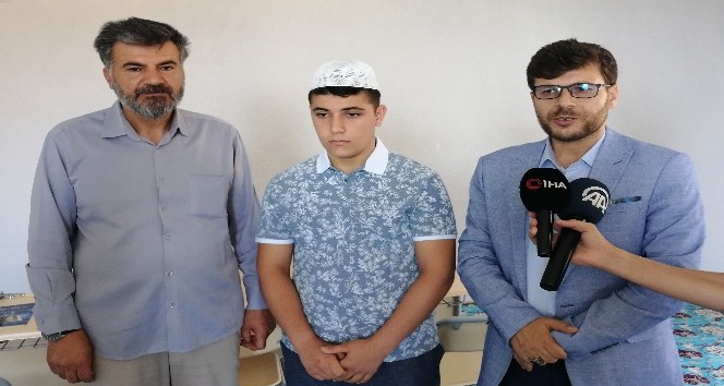 Ahlatlı öğrenci Türkiye birincisi oldu