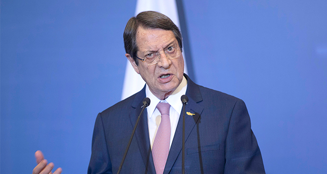 Güney Kıbrıs Rum Yönetimi Lideri Anastasiadis: &#039;Cumhurbaşkanı Akıncı ile görüşmeye hazırız