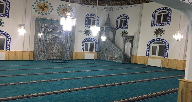 Yenidoğan Camii yenilendi