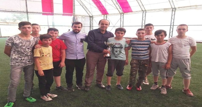 Hisarcık’ta Halı Saha Futbol Turnuvası