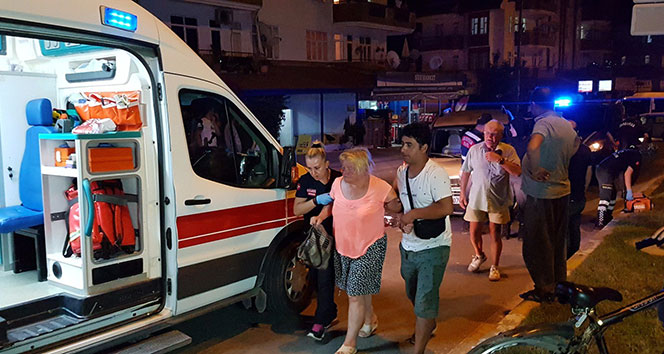 Antalya&#039;da alkollü İngiliz kadın ortalığı birbirine kattı