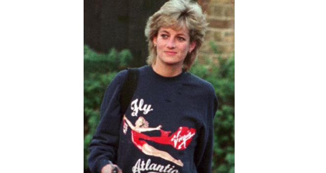 Prenses Diana’nın sweatshirt&#039;ü 47 bin Euro&#039;ya satıldı