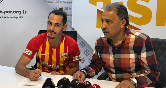 Kayserispor Yasir&#039;e sözleşme imzalattı