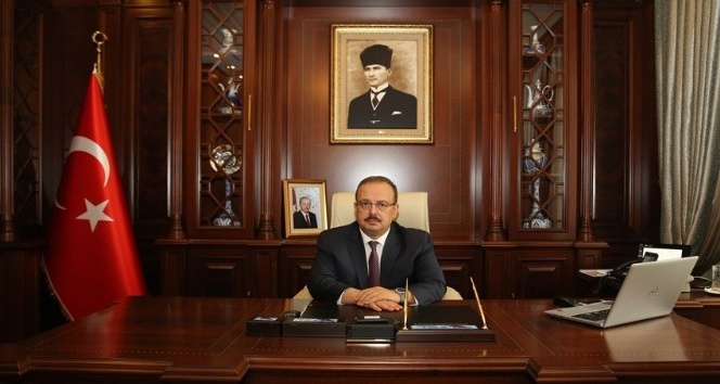 Bursa Valisi Yakup Canbolat’tan 15 Temmuz mesajı