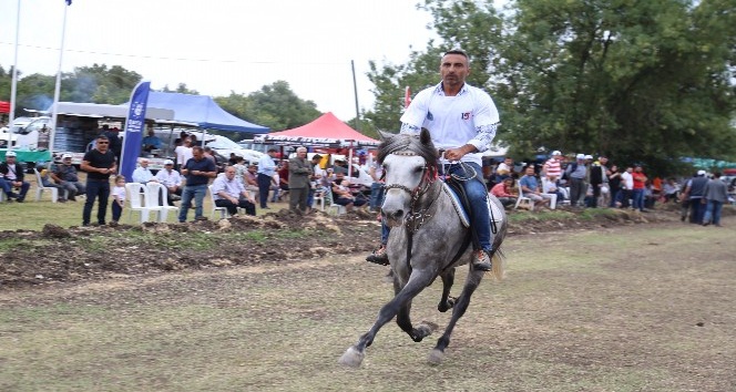 Rahvan atları ‘15 Temmuz’ için yarıştı