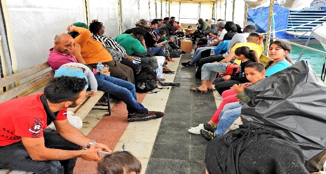 Çeşme’de 90, Karaburun’da 37 göçmen yakalandı