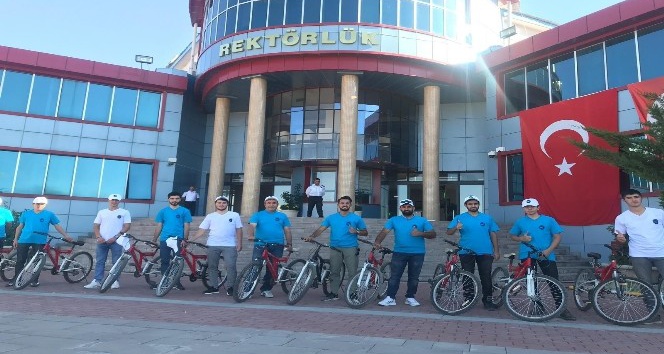 YYÜ Rektörlüğünden 15 Temmuz bisiklet turu