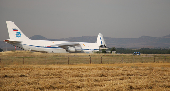 S-400 sevkiyatında on ikinci uçak Mürted Hava Üssü’ne indi
