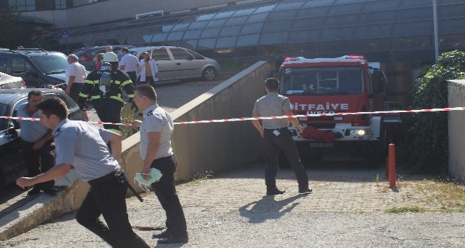 Hastanede yangın çıktı, binada bulunan 27 hasta tahliye edildi