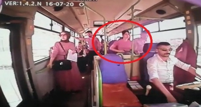 Genç kız halk otobüsünde ölüme böyle gitti