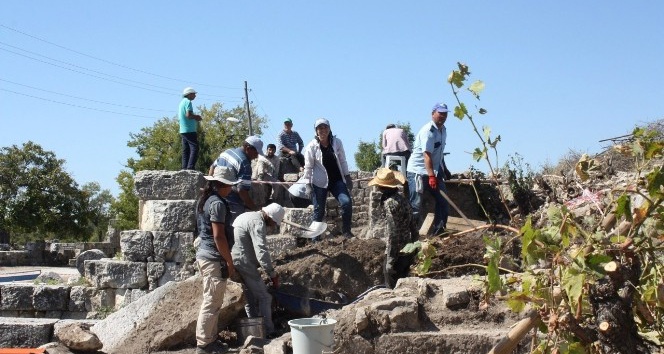 Uzuncaburç kazıları Mersin Üniversitesi tarafından yürütülecek