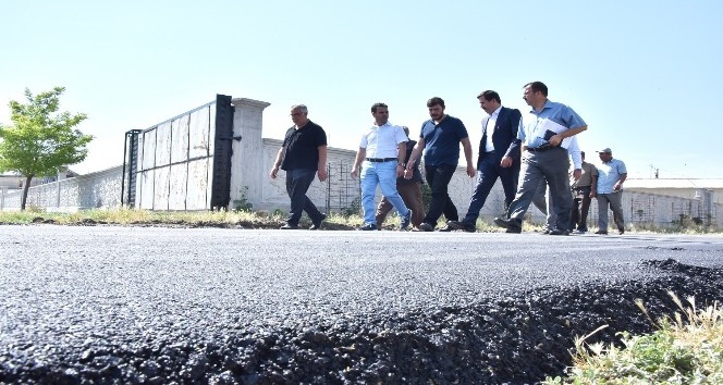 Başkan Kılca Çengilti’de asfalt çalışmalarını inceledi