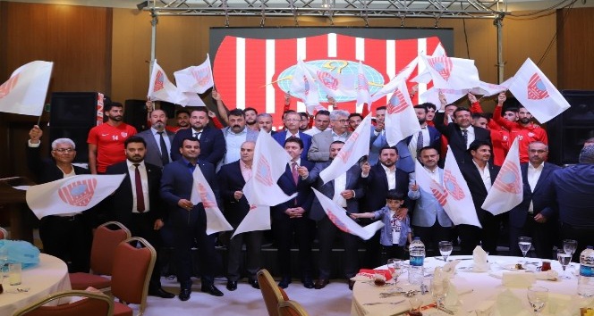 Nevşehir Belediyespor için birlik ve beraberlik gecesi düzenlendi