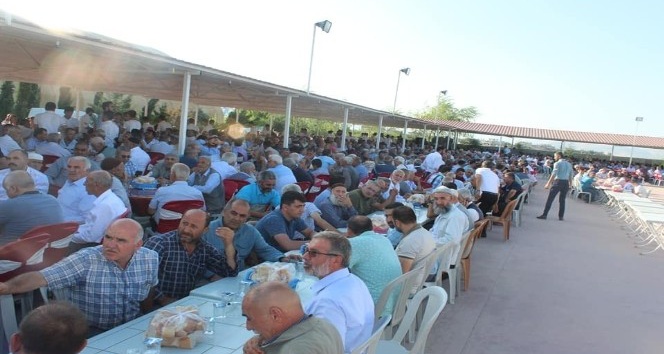 Turanlı Ailesi Dengir Mir Mehmet Fırat için mevlit okuttu