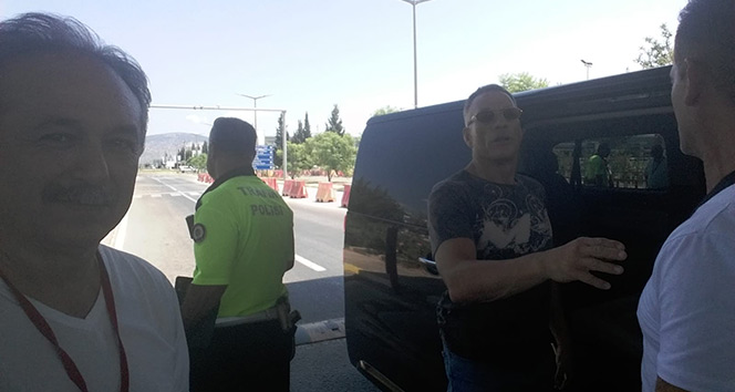 Jean Claude Van Damme’ı karşılarında görünce şok oldular