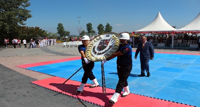 Yalova’nın düşman işgalinden kurtuluşunun 98. yıldönümü kutlandı