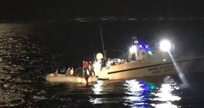 Akdeniz&#039;de 53 kaçak göçmen yakalandı
