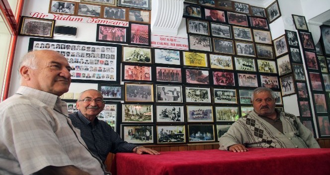 Fotoğraf albümü gibi kahvehane