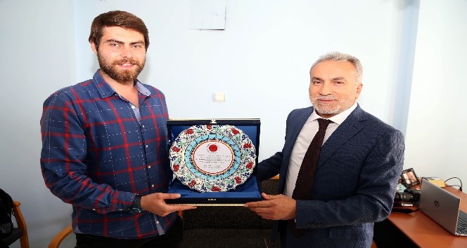 Rektör Prof. Dr. Karadağ’dan İHA’ya ziyaret