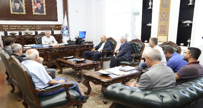 Hamit Altıntop ve Tolunay Kafkas’tan Battalgazi ziyareti