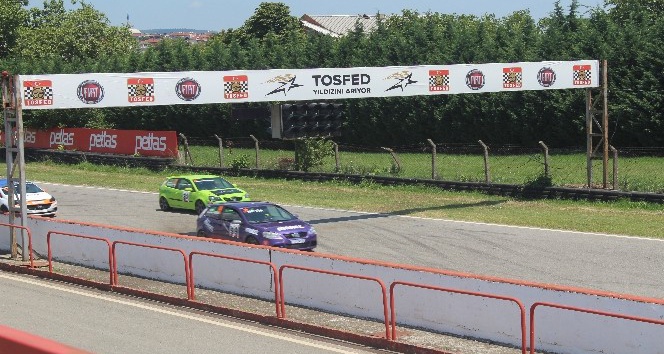 Türkiye Pist Şampiyonası’nın ikinci ayak yarışları nefes kesti