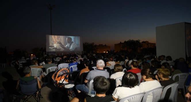 Çiğli’de sinema şölenine büyük ilgi