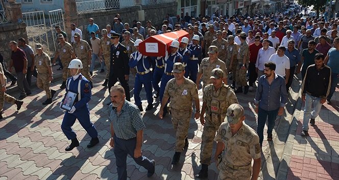 Jandarma Uzman Çavuş Karahan, son yolculuğuna uğurlandı