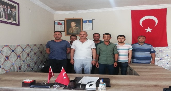 HDP’li meclis üyesi Hikmet Erarslan, AK Parti meclis üyesi korumasını darp etti