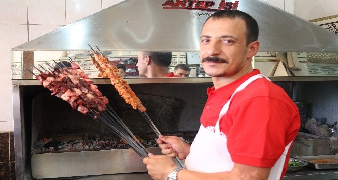 Drone’lu kebapçı sosyal medyayı salladı