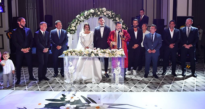 Trabzonsporlu Uğurcan Çakır dünya evine girdi