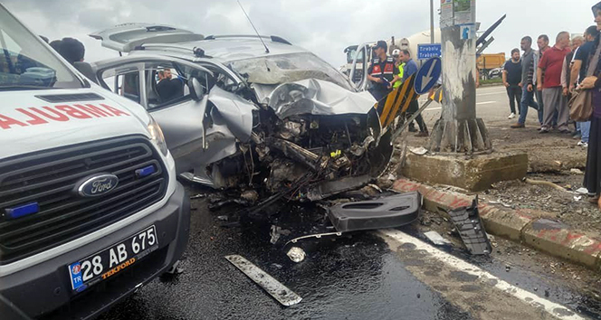 Giresun’da trafik kazası: 3 ölü, 1 yaralı